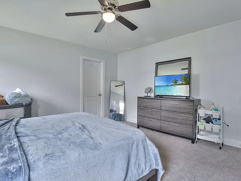 202 Weeping Hollow Ct — Photo 21