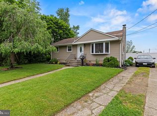 223 Arnold Pl, Magnolia, NJ 08049