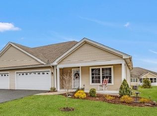 31 Lodge Ln #31, Wilbraham, MA 01095