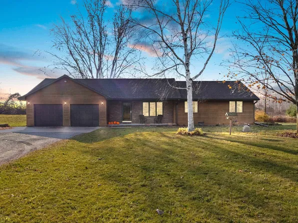W147 County Road Vv, Seymour, WI 54165