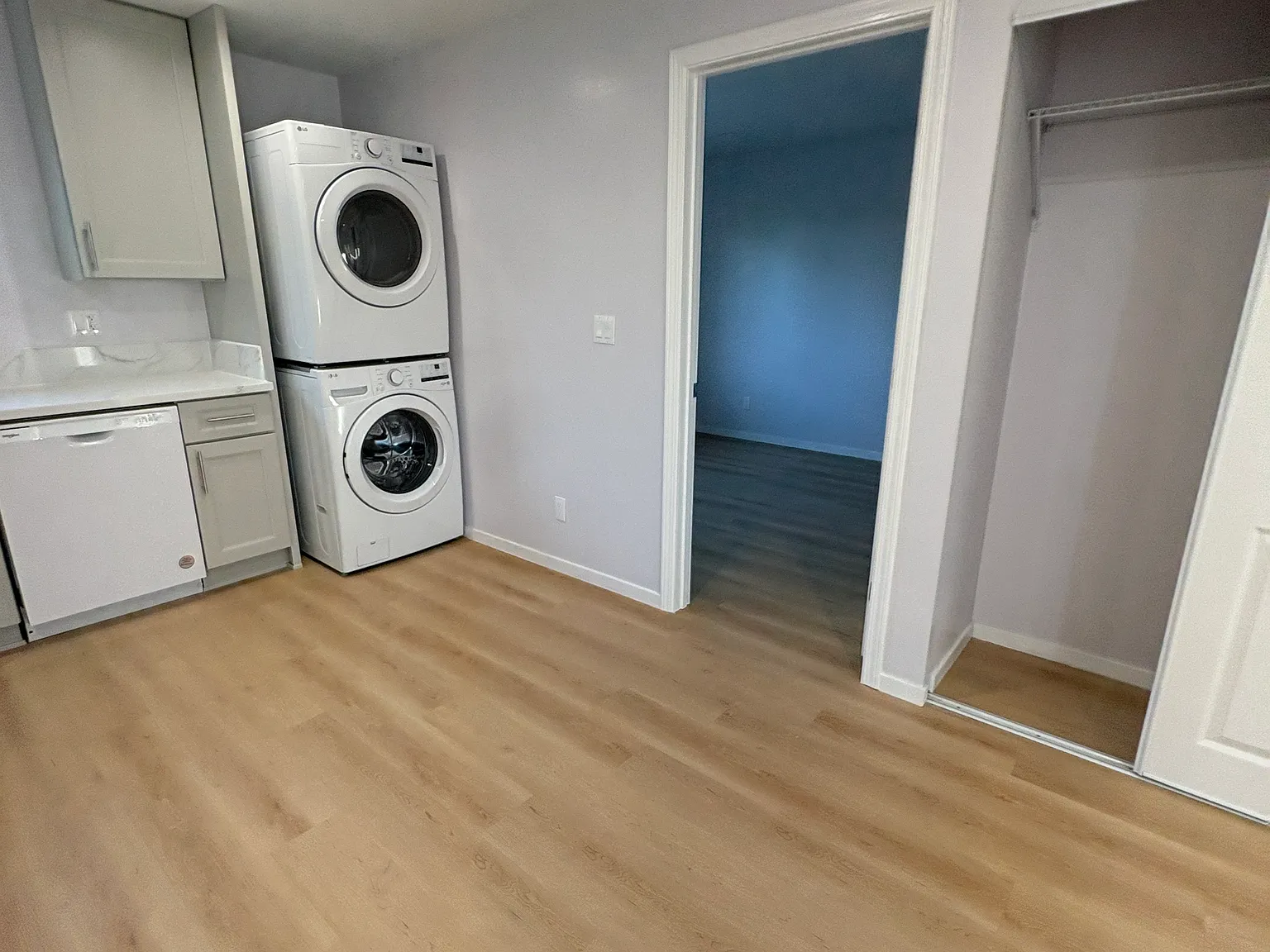 2 bed, $2,350 — Photo 4