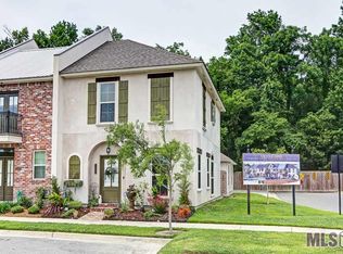 13023 N Vieux Carre Cir, Baton Rouge, LA 70818