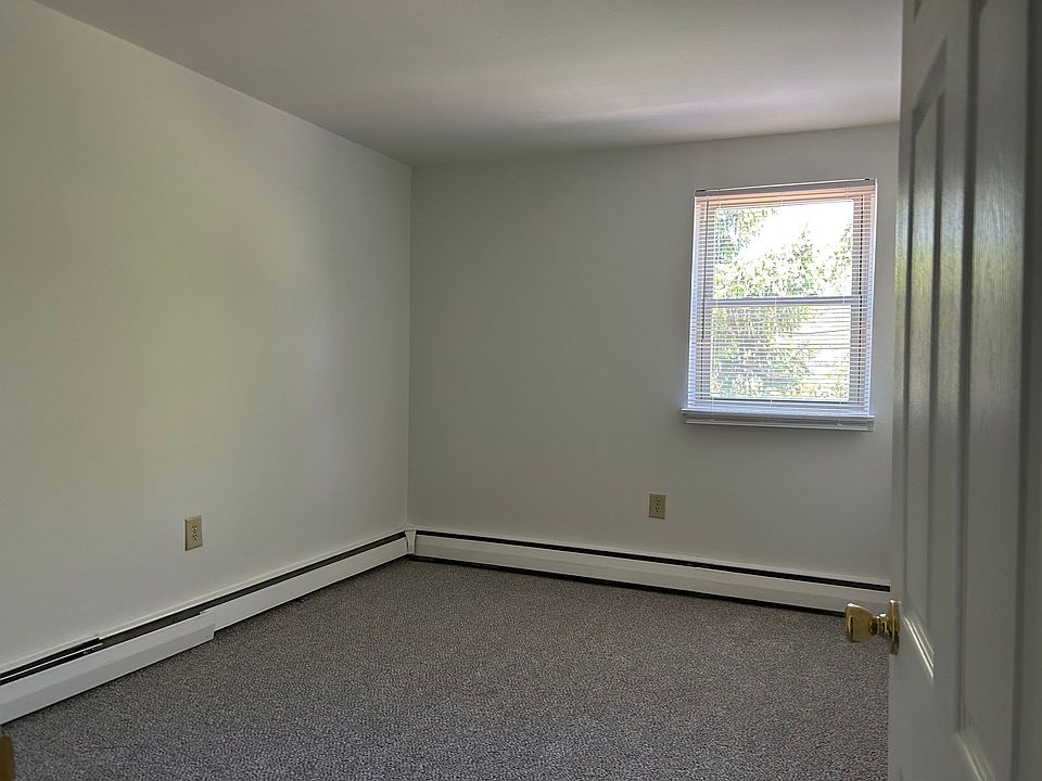 Building Photo 5