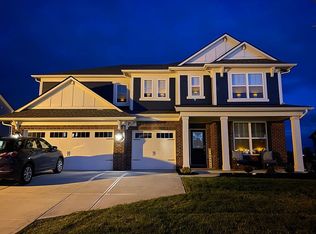 9899 Midnight Line Dr, Fishers, IN 46040