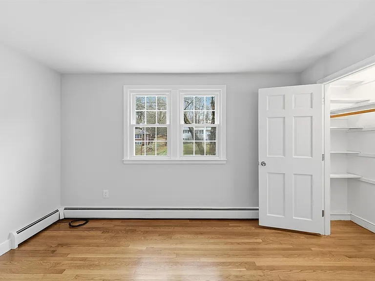 38 Juniper Ln — Photo 10