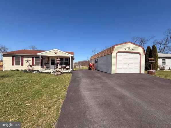 39 Highland Ave, Shippensburg, PA 17257