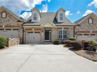 725 Sterling Brooke Ct, Winston Salem, NC 27103