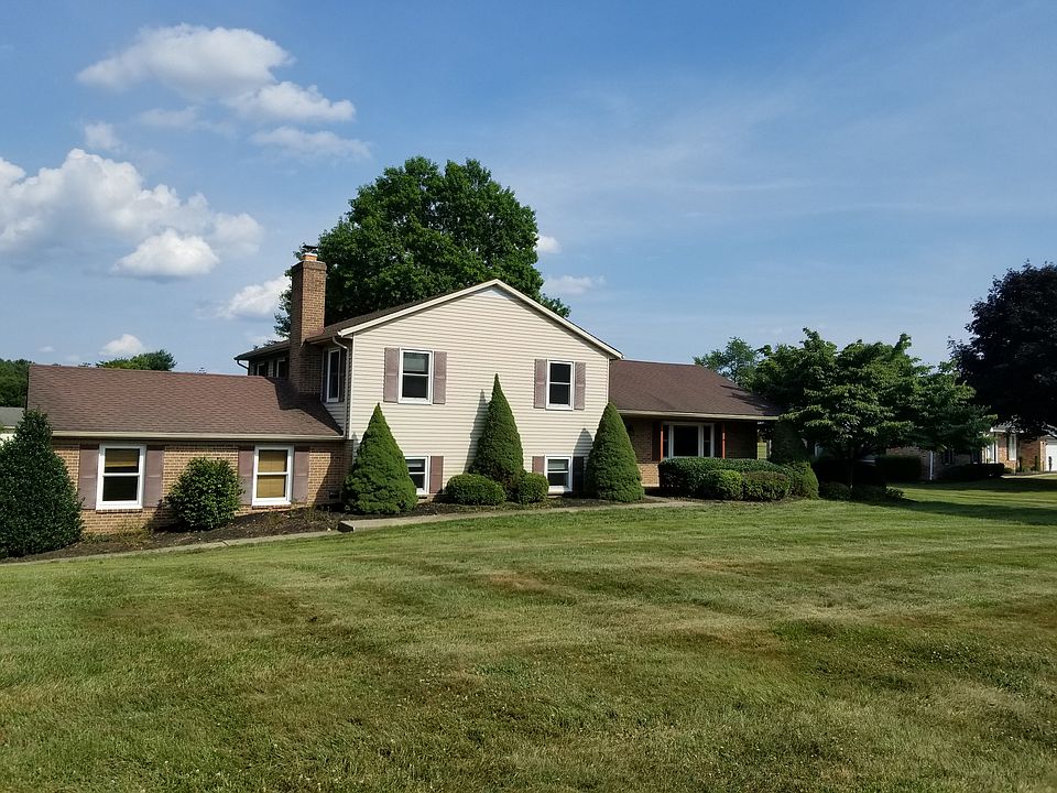 1st image of 2819 Glen Elyn Way