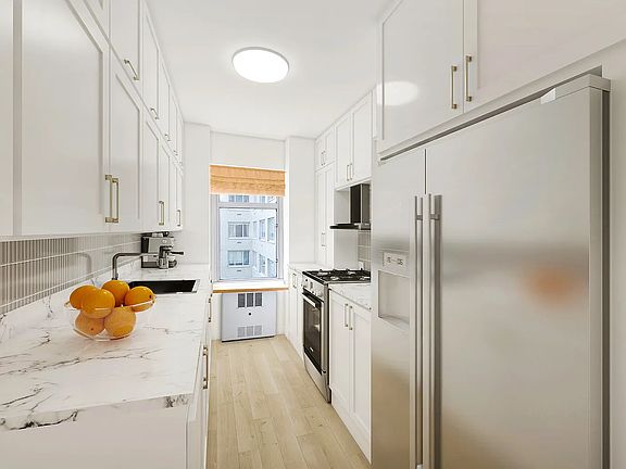 5th image of 200 E 57th St APT 8D