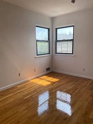 Bedroom, photo 2