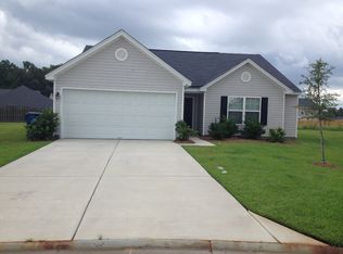 30 Miller Park Cir, Port Wentworth, GA 31407