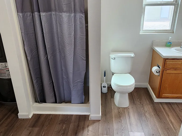 330 N 8th Ave — Photo 13