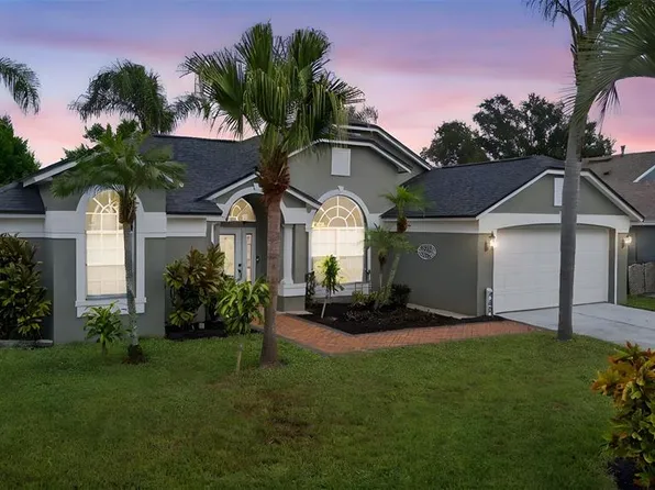 347 Loma Del Sol Dr, Davenport, FL 33896