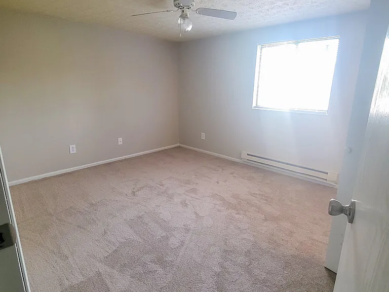 Elk Run Villas — Photo 10