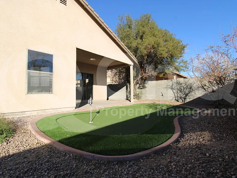 3003 E Kings Ave — Photo 20