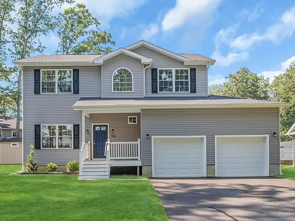 304 Shark River Rd, Eatontown, NJ 07724