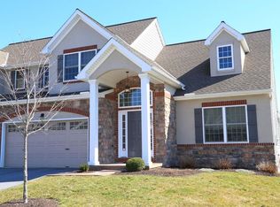 103 Baneberry Ln, Lititz, PA 17543