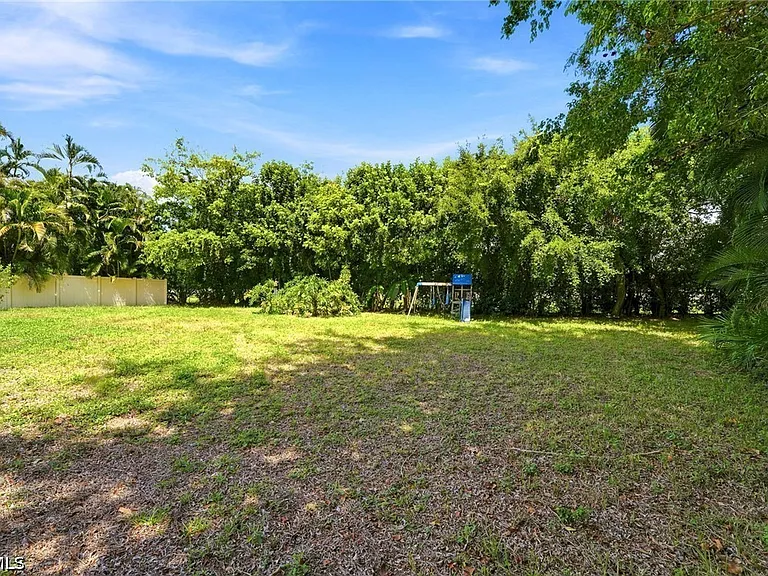 18918 Cypress View Dr — Photo 28