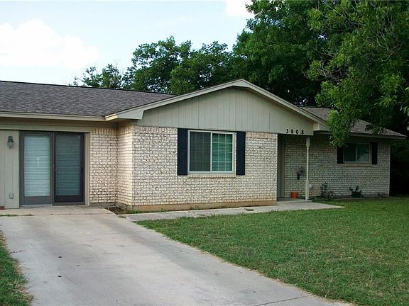 3rd image of 3908 Country Side Dr