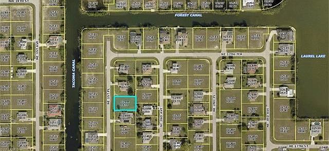 2nd image of 1713 NE 1st Pl