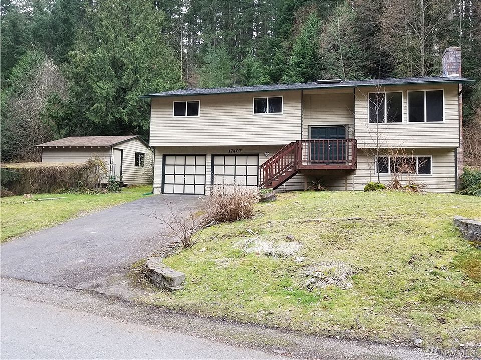 1st image of 17407 NE 156th St