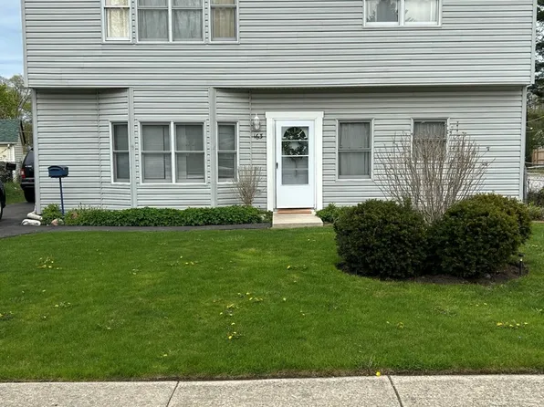 163 N California Ave, Mundelein, IL 60060