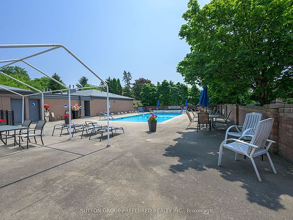 4th image of 50 Fiddlers Green Rd #51