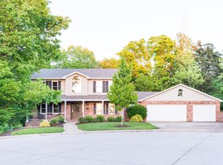 1923 Bunker Hill Rd, Jefferson City, MO 65109