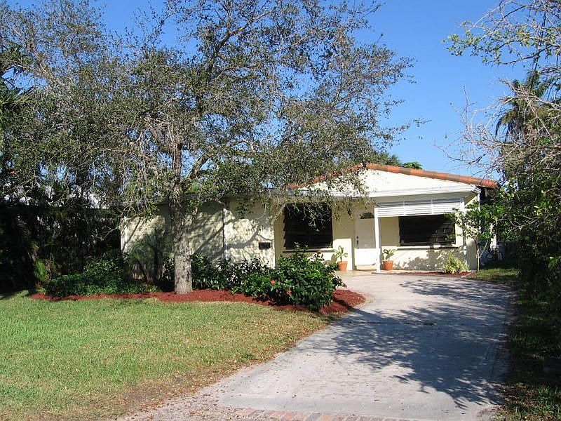 1st image of 1518 SW 10th Ave