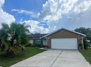 8714 Aruba Ln, Port Richey, FL 34668