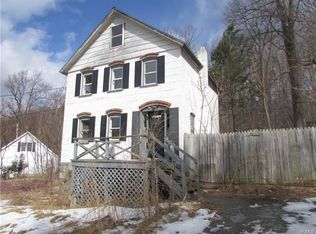 317 East Rd, Plattekill, NY 12589