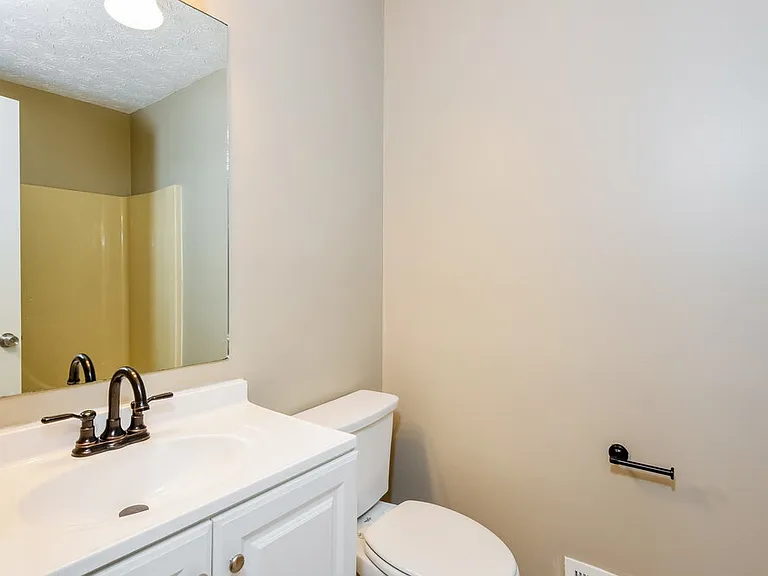 503 Brooksdale Dr — Photo 14