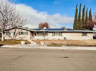 226 Meadow Pl, Lemoore, CA 93245