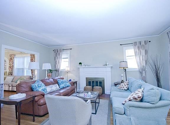 Spacious living room.