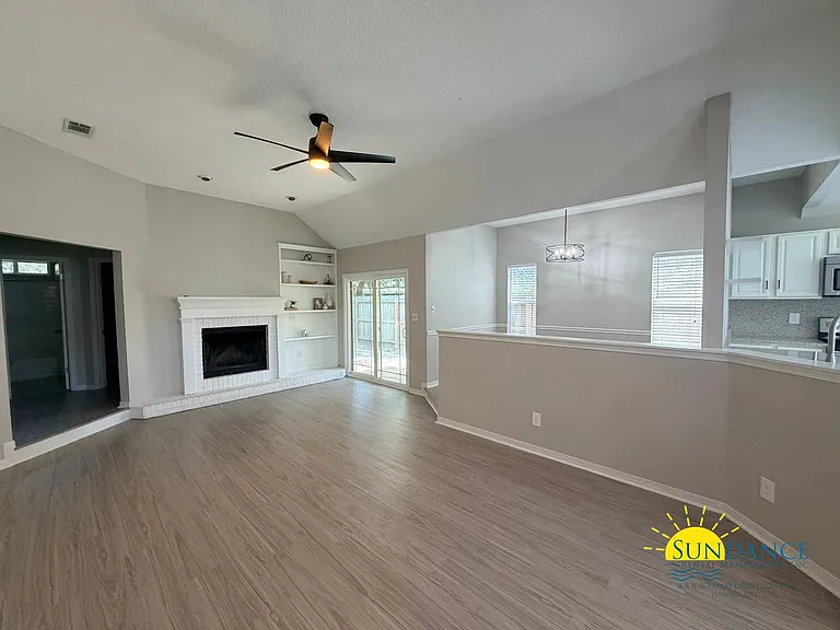 1897 Turnberry Ct — Photo 9