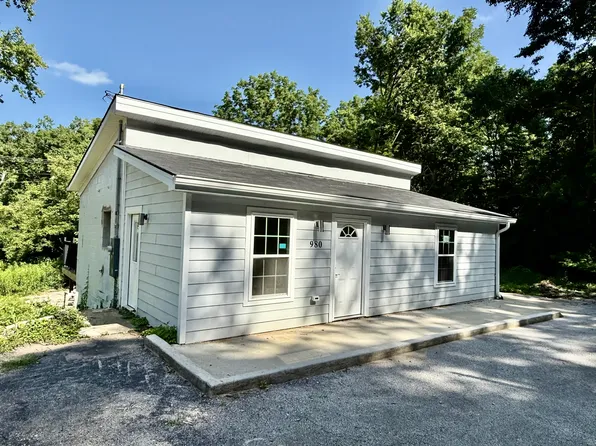 980 Old Lawrenceburg Rd, Frankfort, KY 40601