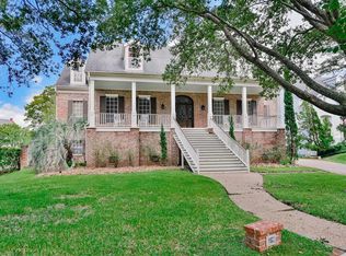 1106 Larkspur Ln, Seabrook, TX 77586