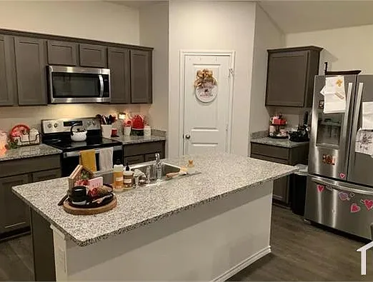 2626 Fieldcrest Ln — Photo 10