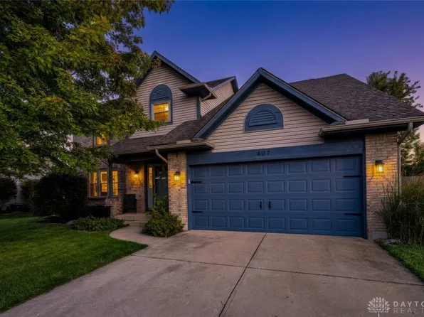 407 Pebble Ct, Englewood, OH 45322