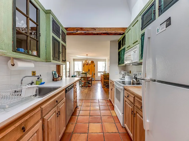 3 Forest Ct — Photo 6