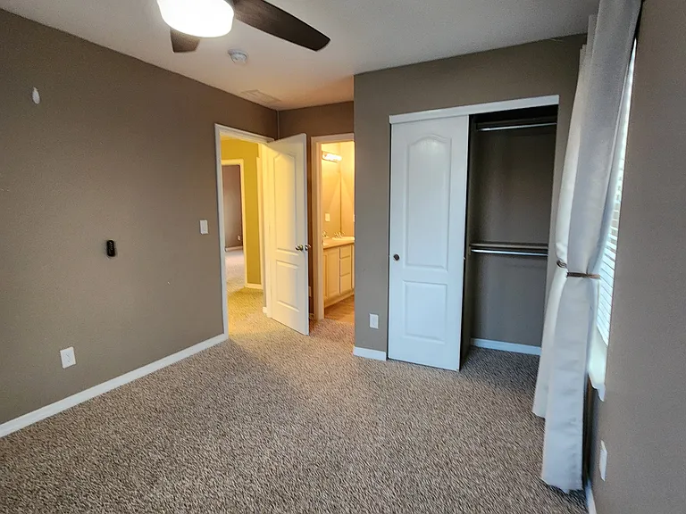 8314 Grasslands Way — Photo 39