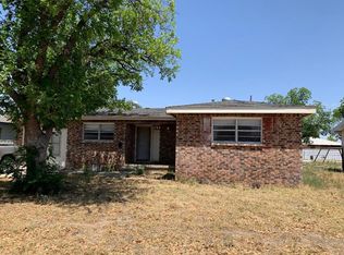 706 S Kenneth Ave, Monahans, TX 79756