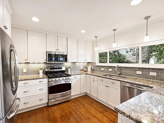 4th image of 5350 Murrayhill Rd