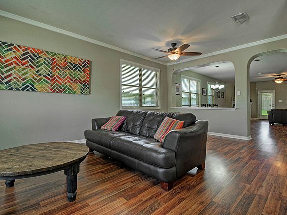 4th image of 1619 Westmeadow Trl