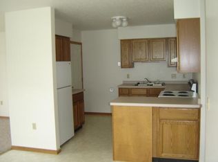 1122 Mark Ave, Tomah, WI 54660