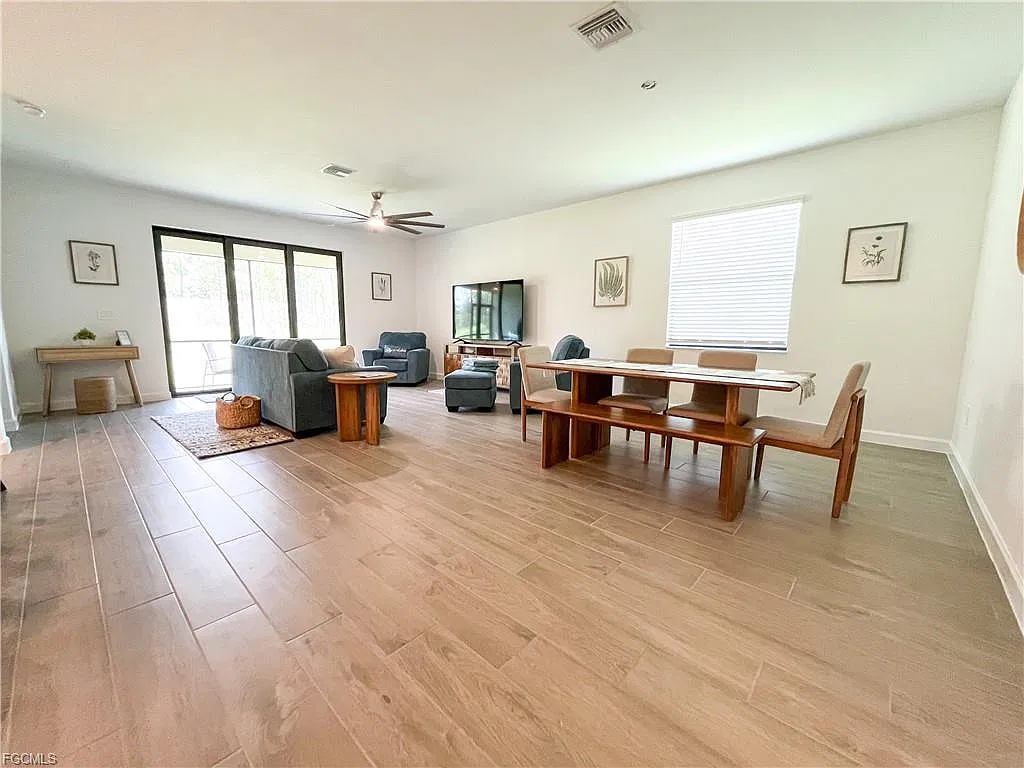 14239 Winding Cedar Way — Photo 4