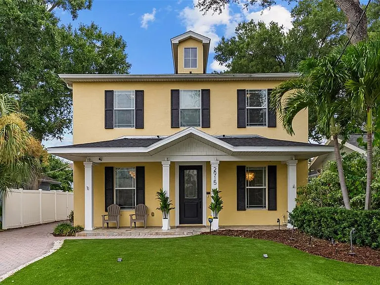 2915 W Bay View Ave — Photo 1