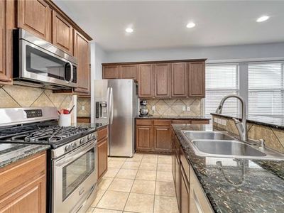 140 Hartung Cv, Buda, TX, 78610