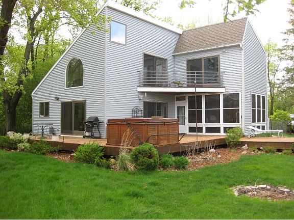 2nd image of 21021 Fenway Ave N