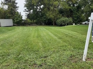 1511 Maple Rd, Joliet, IL 60432